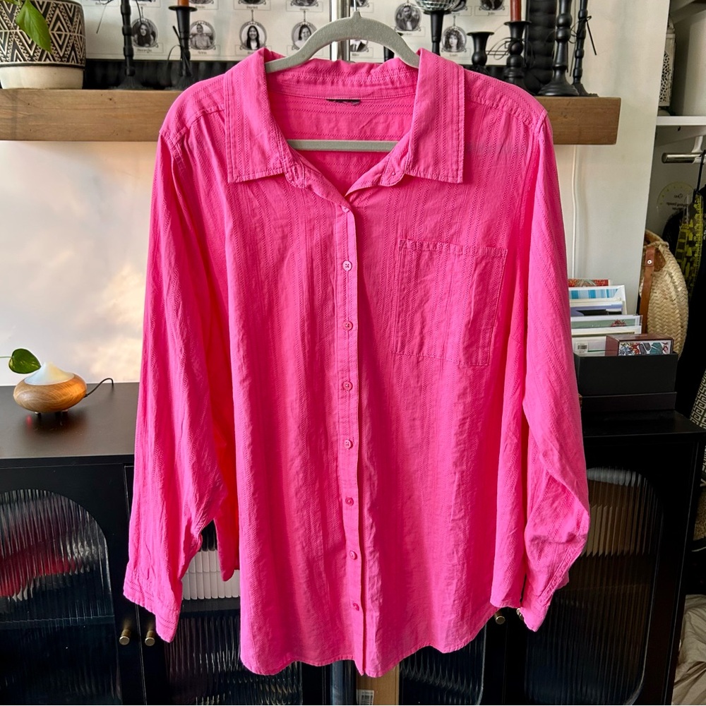 Torrid Pink Long Sleeved Button‎ Down Cotton Shirt